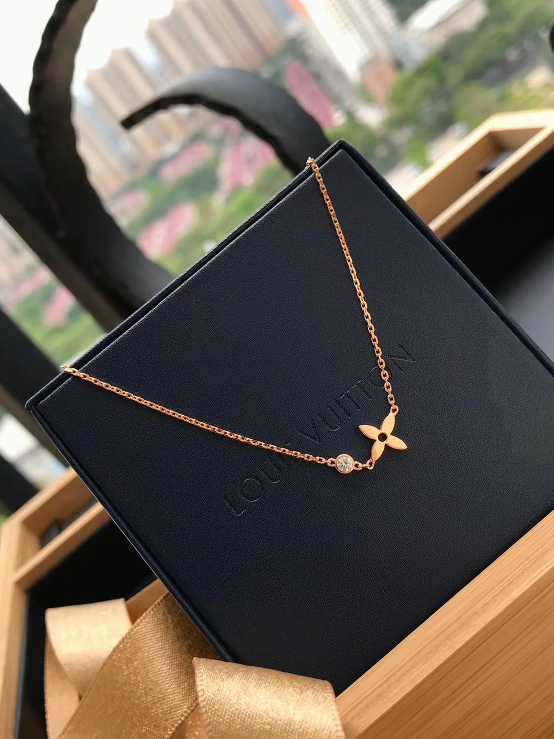 [Polaidi Jewelry]BLOSSOM PENDANT PINK GOLD AND DIAMOND