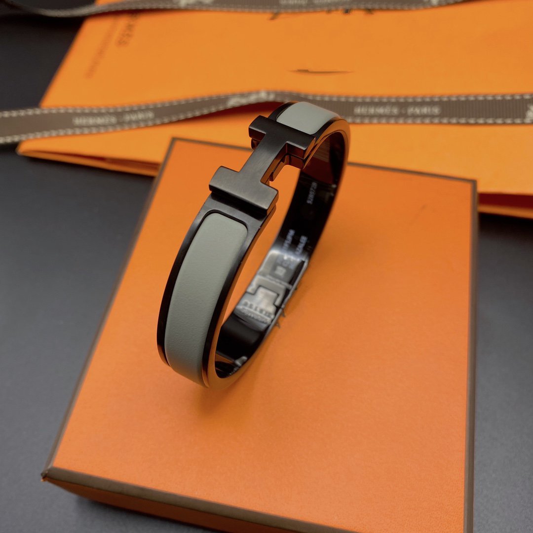[：Polaidi Jewelry]CLIC HM SO BLACK GREY BRACELET