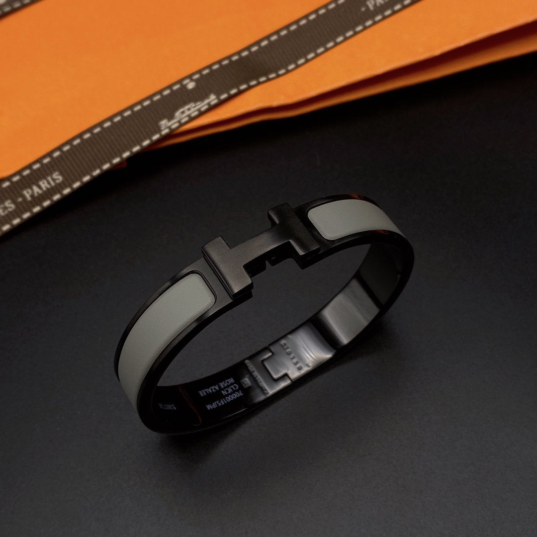 [：Polaidi Jewelry]CLIC HM SO BLACK GREY BRACELET