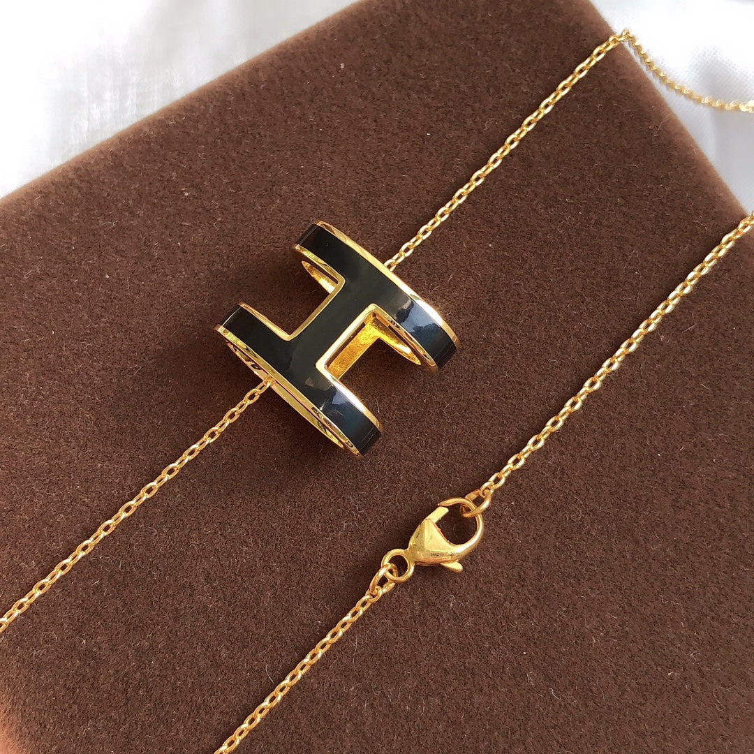 [：Polaidi Jewelry]HM CLIC BLACK ENAMEL GOLD NECKLACE