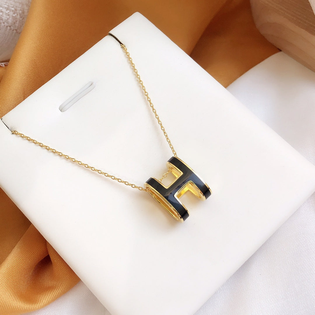 [：Polaidi Jewelry]HM CLIC BLACK ENAMEL GOLD NECKLACE