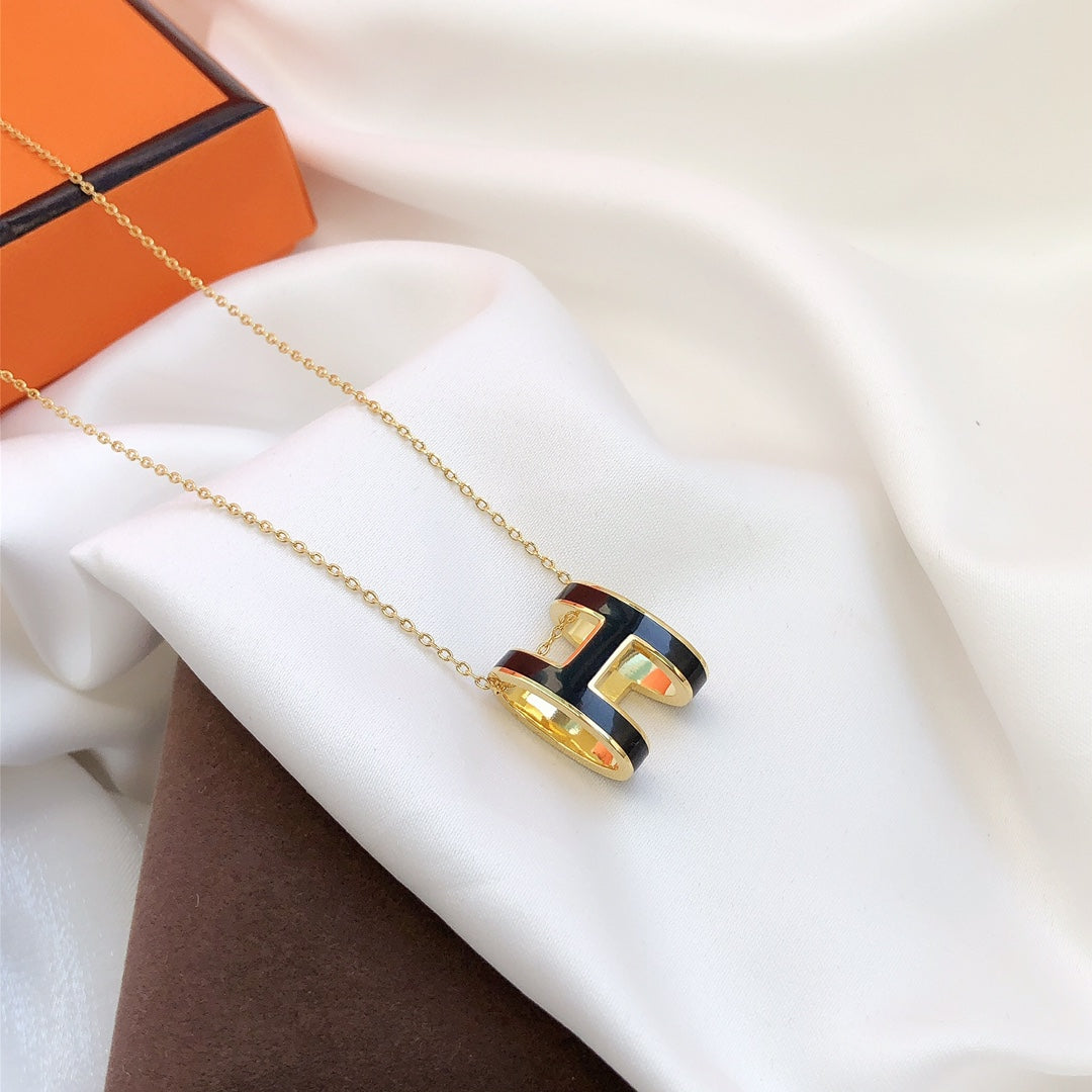 [：Polaidi Jewelry]HM CLIC BLACK ENAMEL GOLD NECKLACE