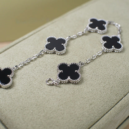 [Polaidi Jewelry] CLOVER 5 MOTIF ONYXS BRACELET COLLECTION
