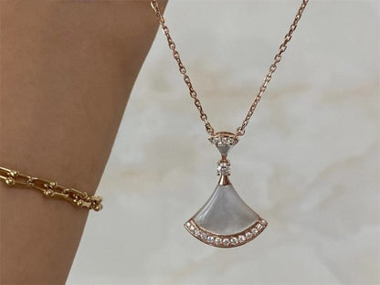 [Polaidi Jewelry]DREAM NECKLACE MOP PINK GOLD DIAMOND