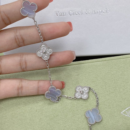 [Polaidi Jewelry] CLOVER 5 MOTIF PURPLE CHALCEDONY BRACELET COLLECTION