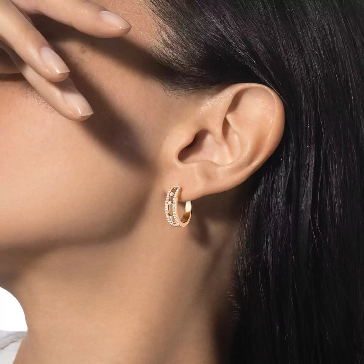 [Polaidi Jewelry]Diamond Pave_ Hoop Earrings Move