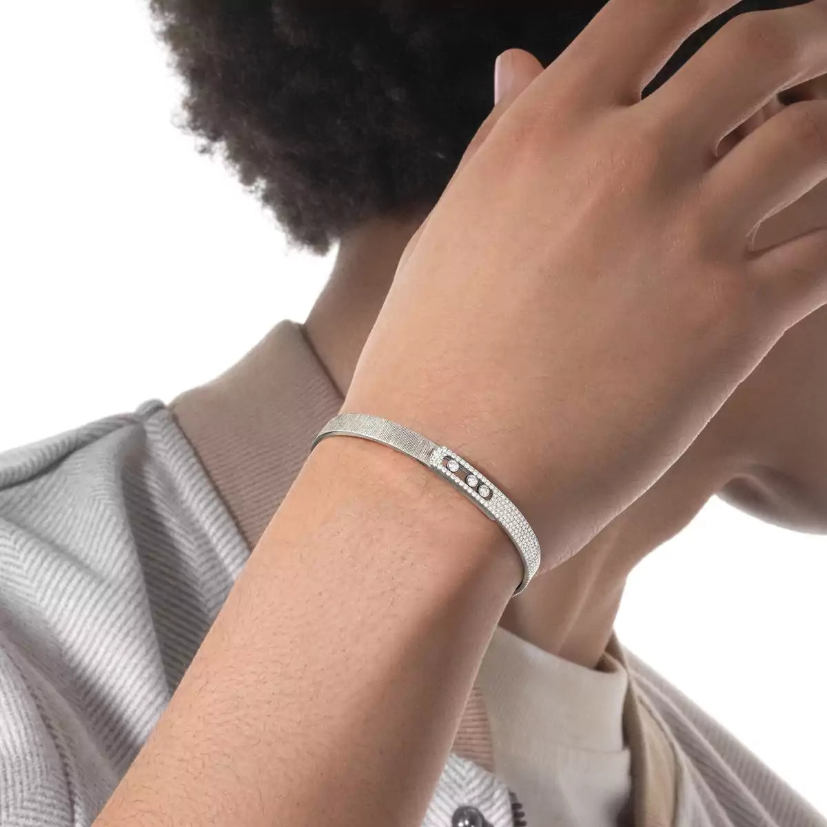 [Polaidi Jewelry]Move Noa Cisel¨¦ half pav¨¦ bangle