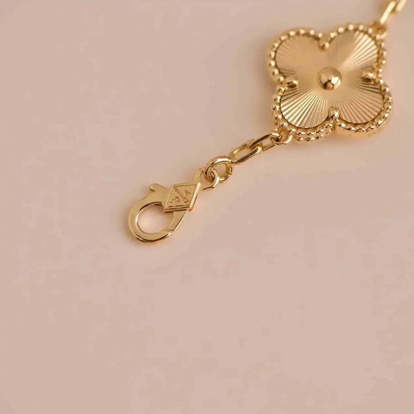 [Polaidi Jewelry] CLOVER 5 MOTIF LASER BRACELET COLLECTION