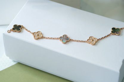 [Polaidi Jewelry] CLOVER 5 MOTIF GRAY MOP BRACELET COLLECTION