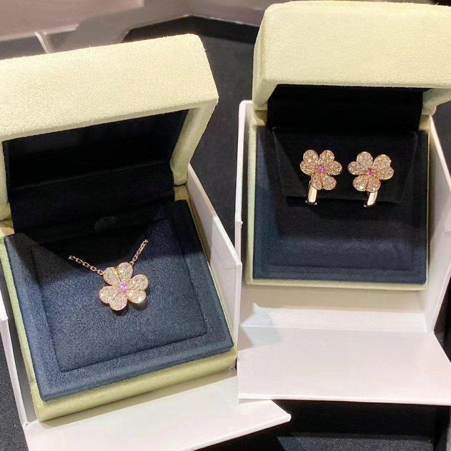 [Polaidi Jewelry]FRIVOLE ROSE GOLD FLOWER DIAMOND NECKLACE