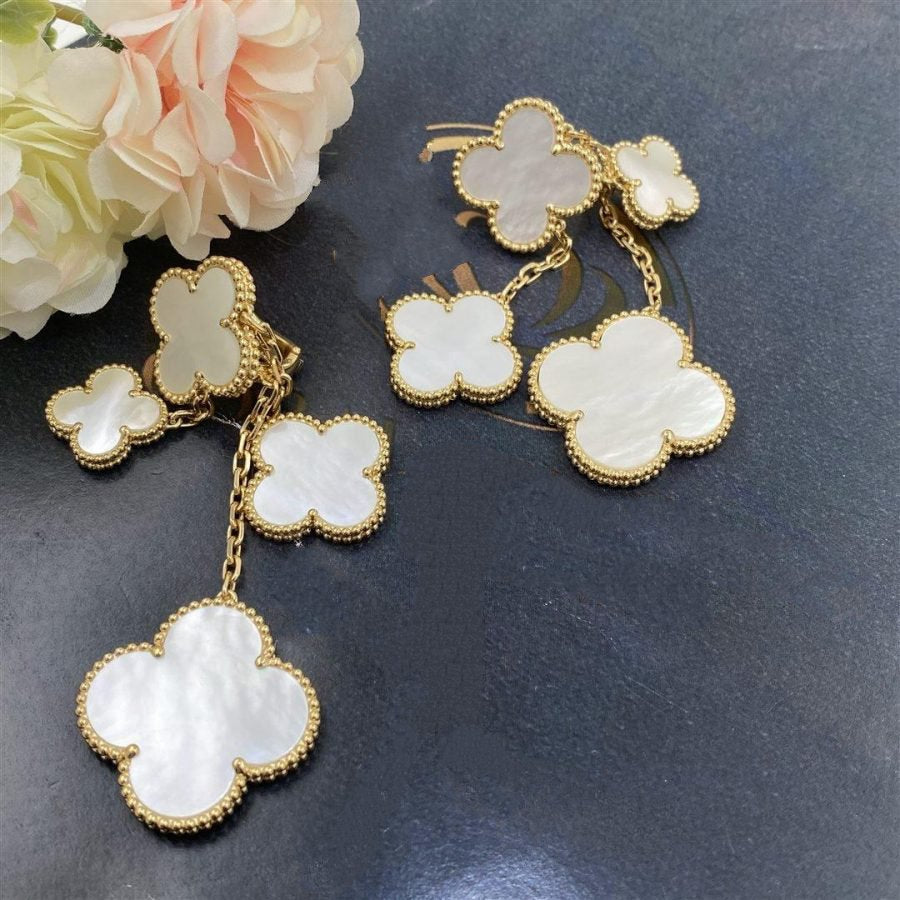 [Polaidi Jewelry]CLOVER EARRINGS WHITE MOP 4 MOTIFS GOLD