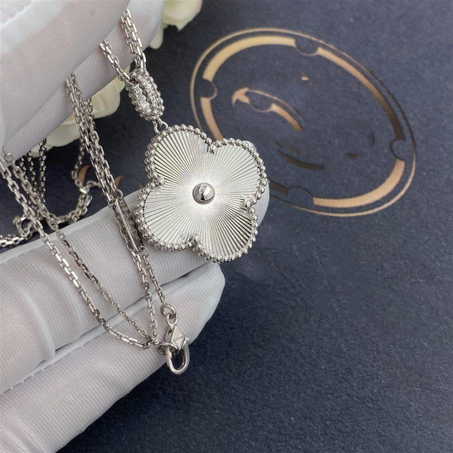 [：Polaidi Jewelry]CLOVER 25MM SILVER BIG CLOVER NECKLACE