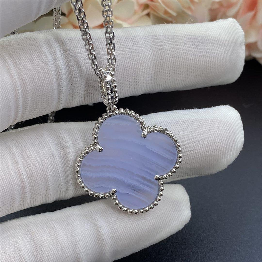 [Polaidi Jewelry]CLOVER SILVER CHALCEDONY BIG CLOVER NECKLACE