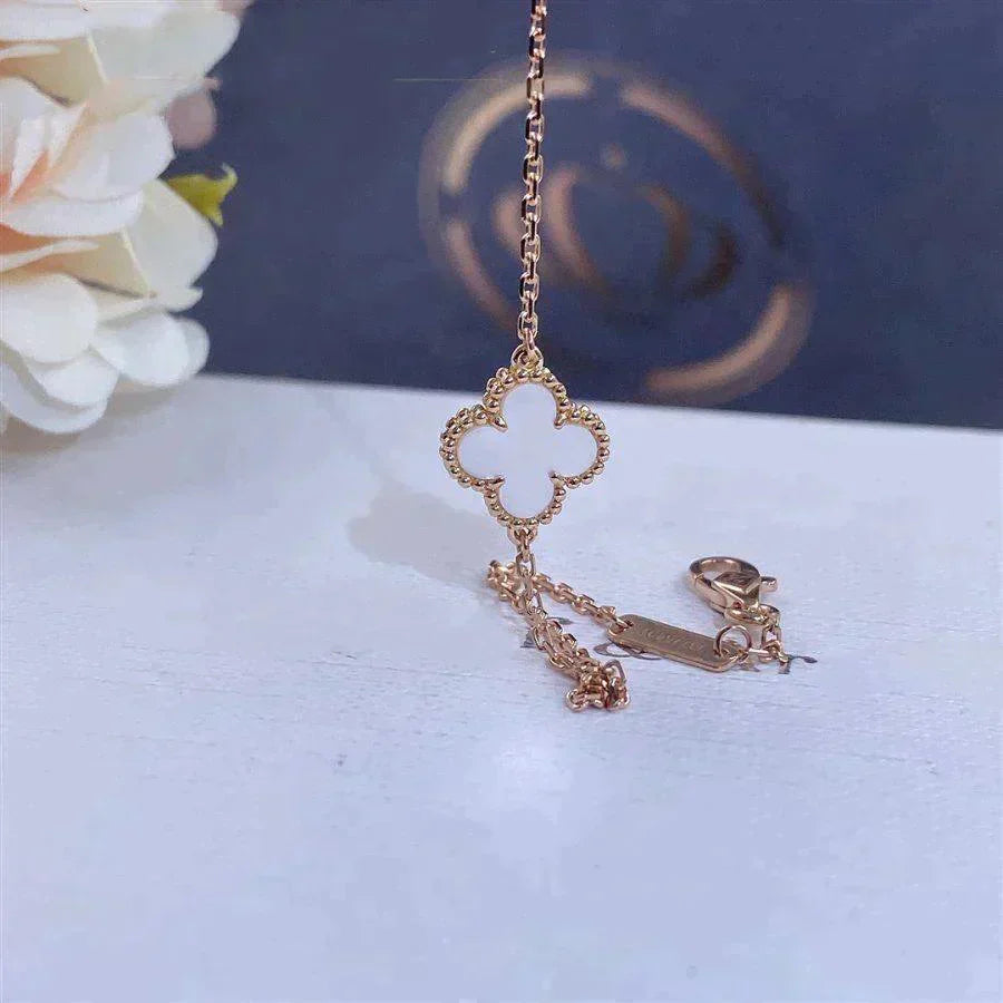 [：Polaidi Jewelry]CLOVER WHITE MOP SINGLE FLOWER BRACELET