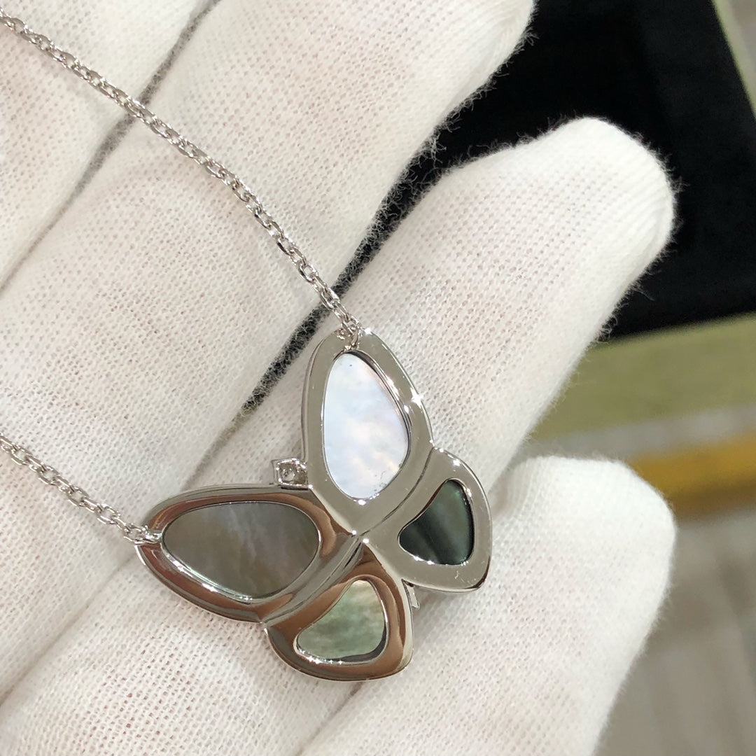 [Polaidi Jewelry]LARGE BUTTERFLY SILVER PENDANT DIAMOND NECKLACE