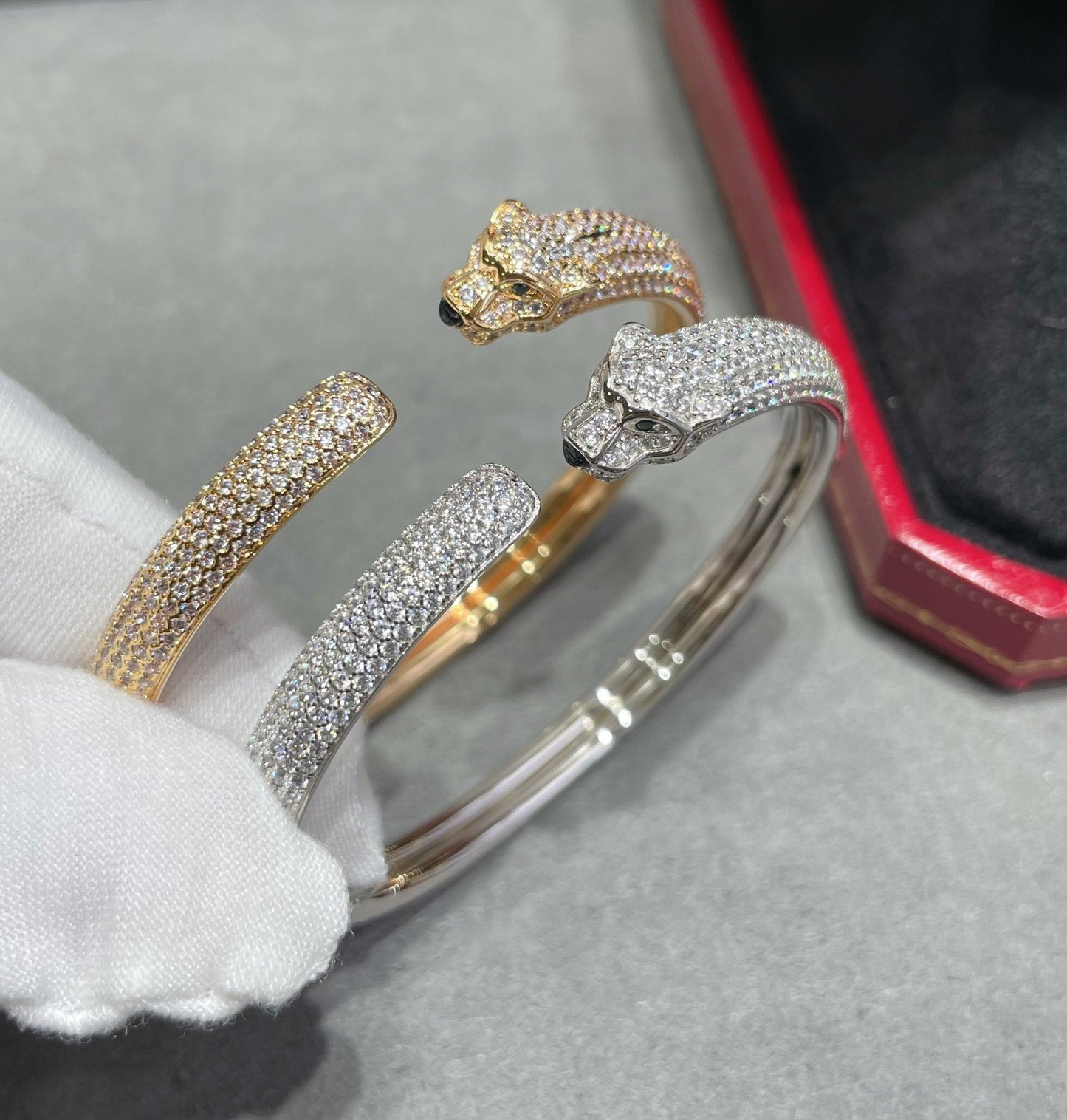 [：Polaidi Jewelry]PANTHERE FULL DIAMOND OPEN BRACELET