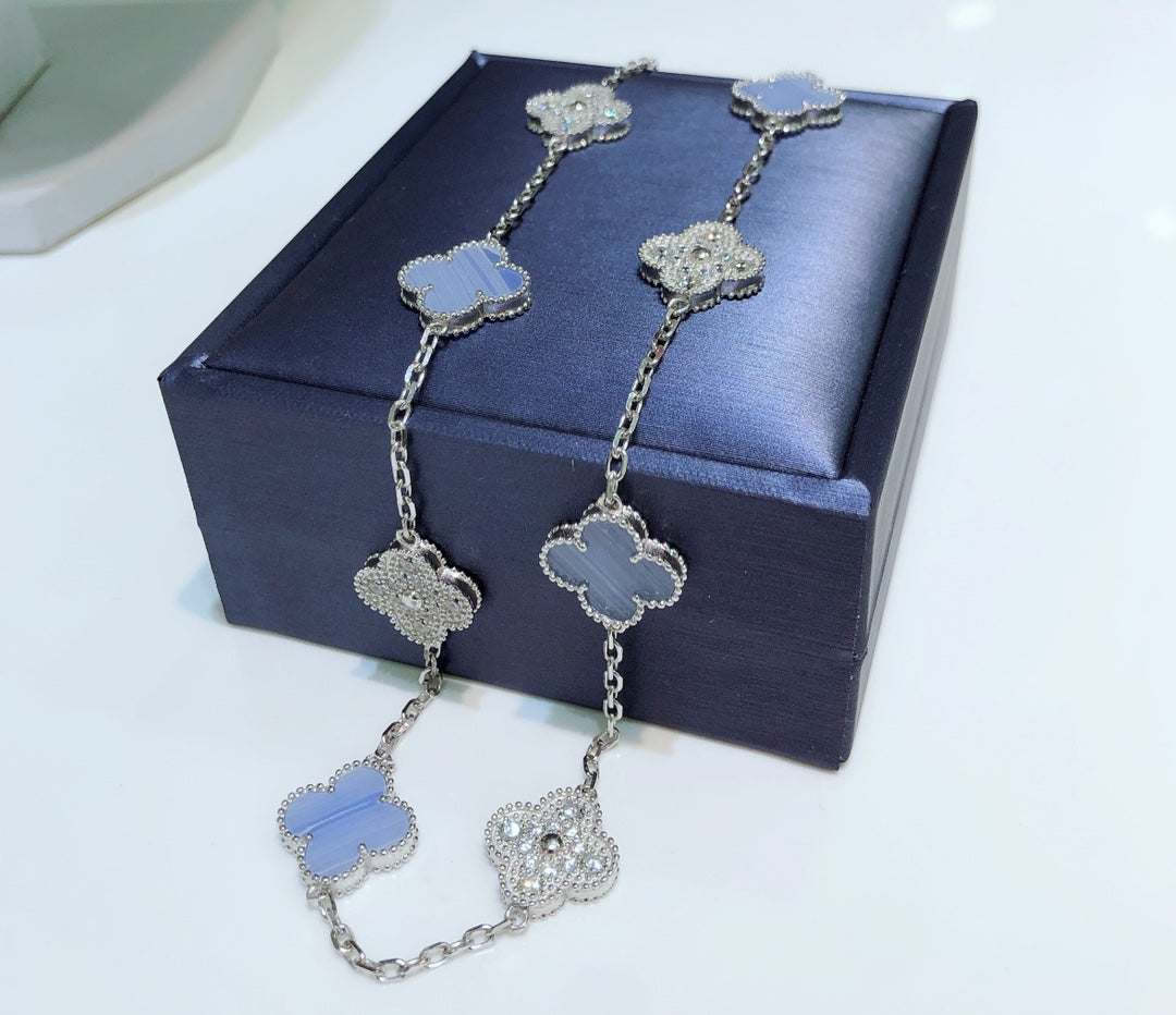 [Polaidi Jewelry]CLOVER 10 MOTIFS CHALCEDONY DIAMONDS SILVER NECKLACE