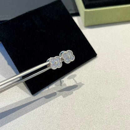 [Polaidi Jewelry]CLOVER MINI DIAMOND STUD EARRINGS